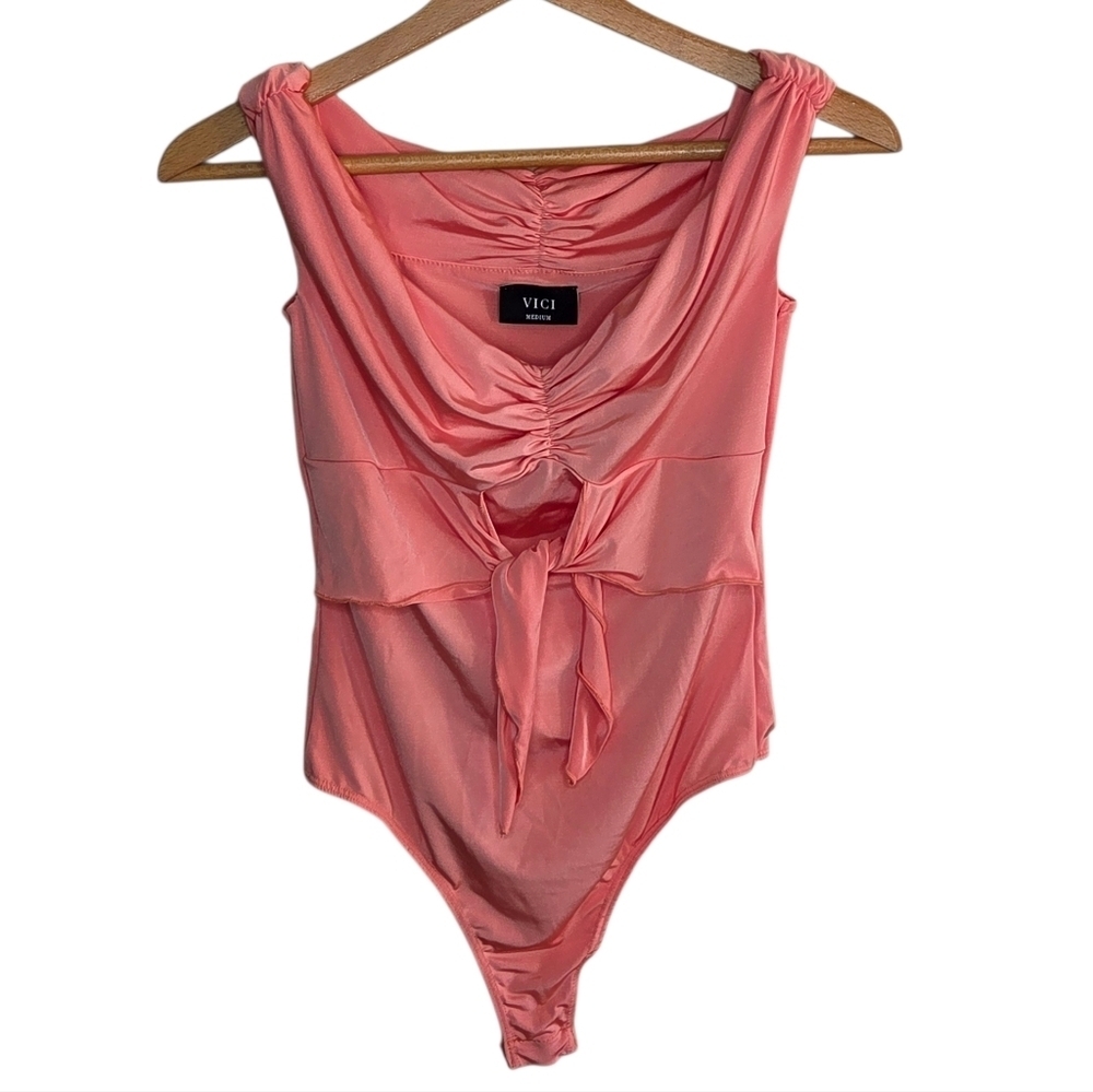 Vici | Coral Peach Ruched Tie Front Off the Shoulder Bodysuit Size Medium